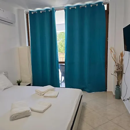 Elia Relax & Lux Apartment *